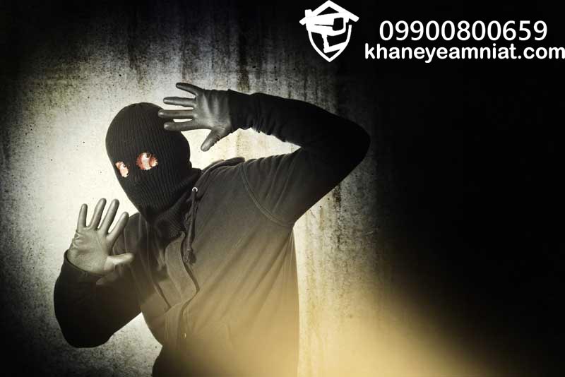 بازیابی فیلم دوربین مداربسته بعد از سرقت