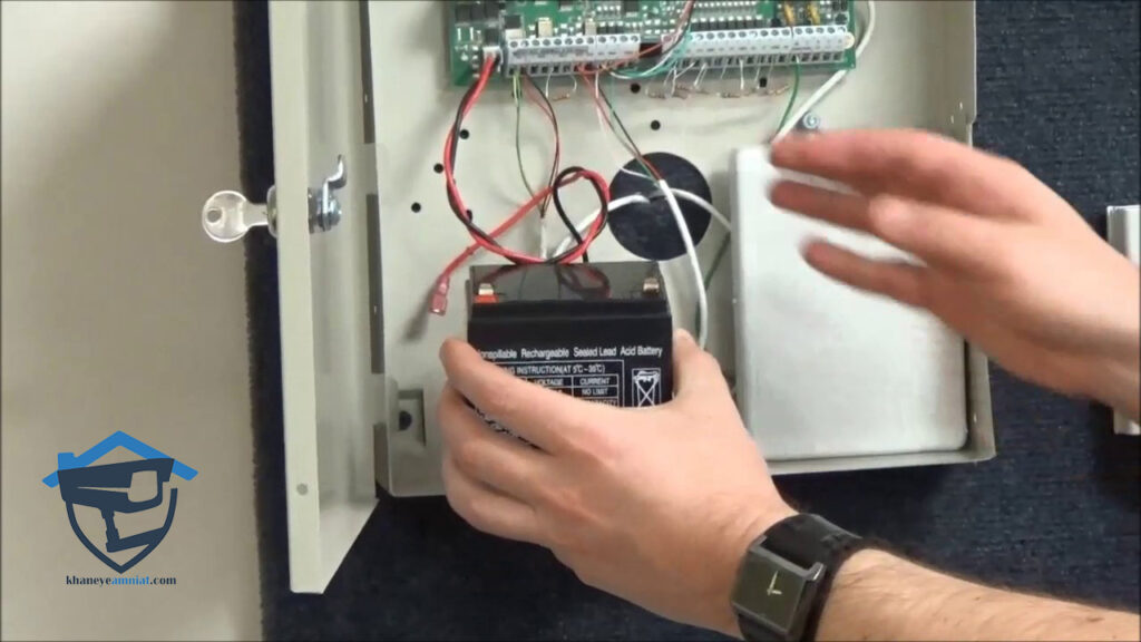 دزدگیر با باطری کم مصرف و شارژ خورشیدی