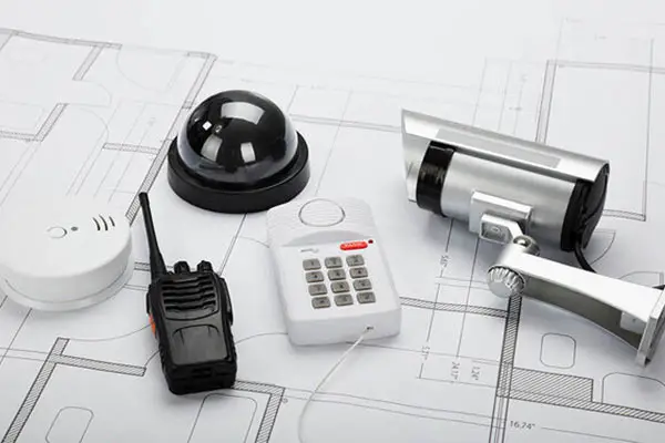 دزدگیر برای خونه‌های پرتردد