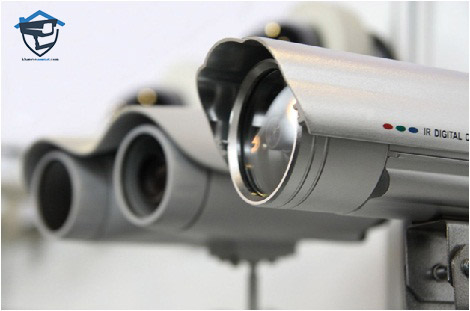 دوربین مداربسته با قابلیت HLC